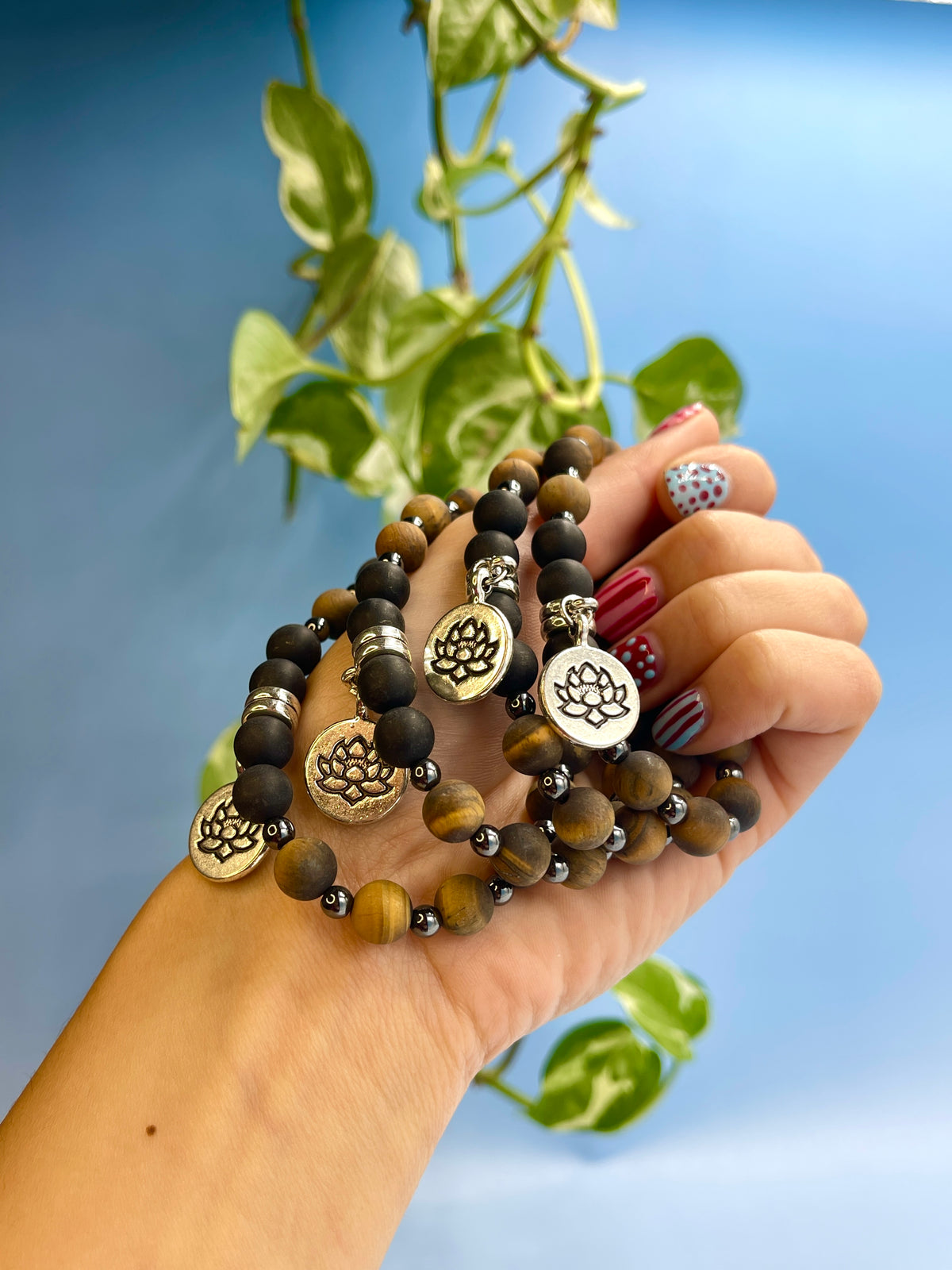 Tiger Eye & Black Onyx Lotus Charm Bracelet